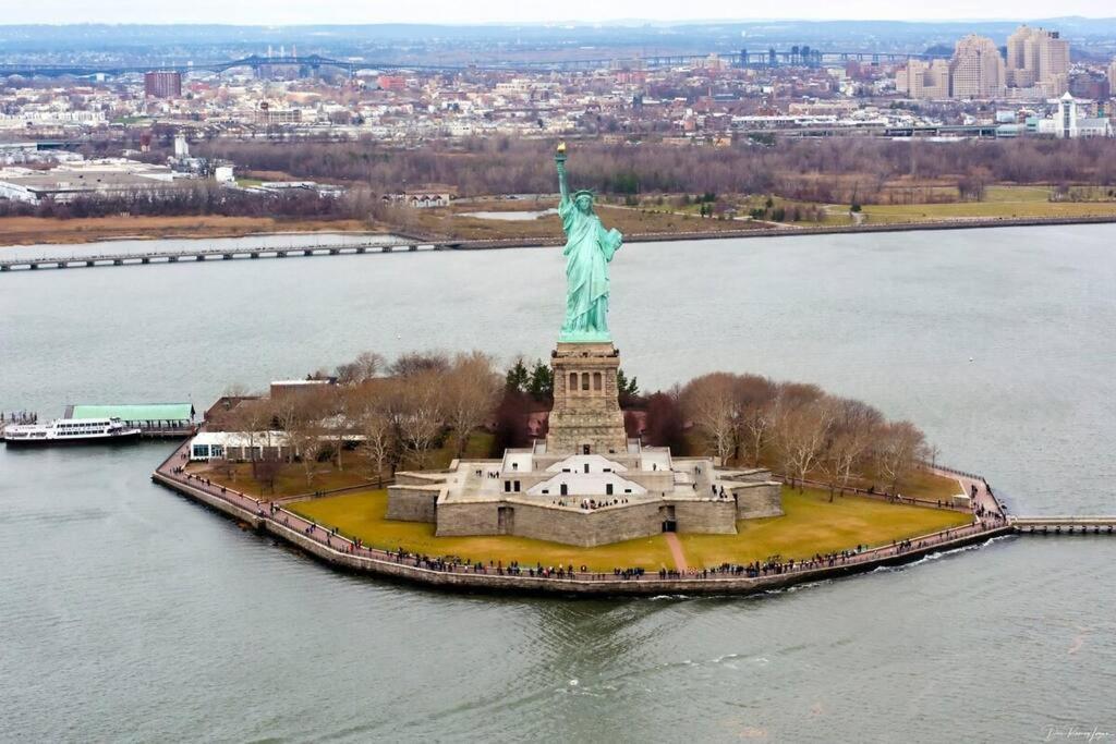 Swj 2Nd - Times Sq, Brooklyn Bridge, Lga In 15 Min Apartment New York Ngoại thất bức ảnh